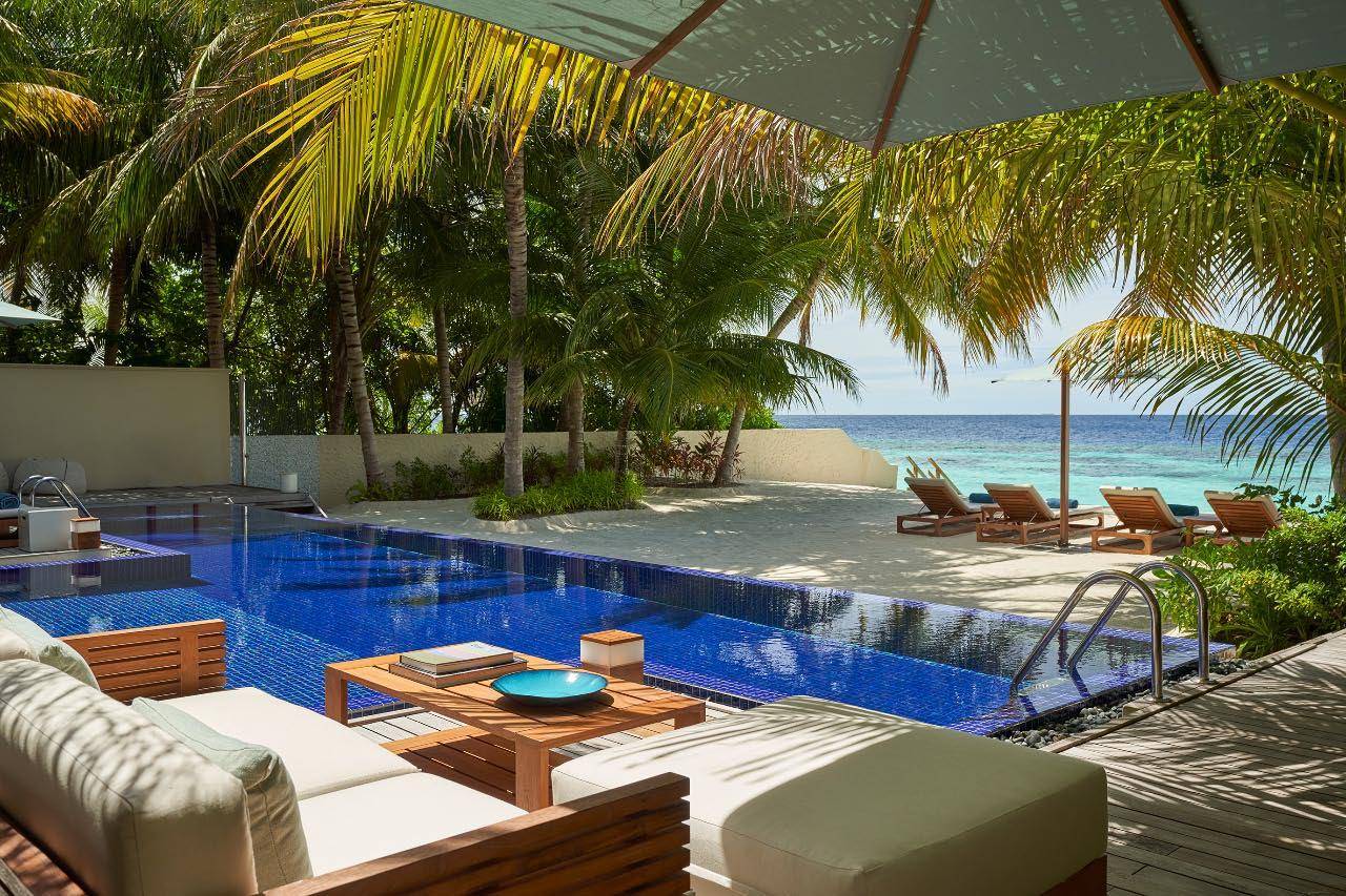 Three Bedroom Beach Pavilion with Pool,  Pool & Strand, Huvafen Fushi Maldives